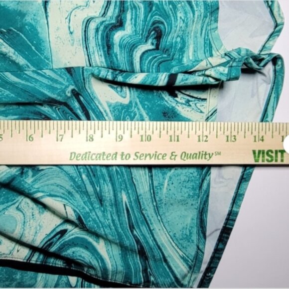 Xersion Womens Stretch Mulicolored Green Athletic Running Shorts Size Small - Picture 12 of 14